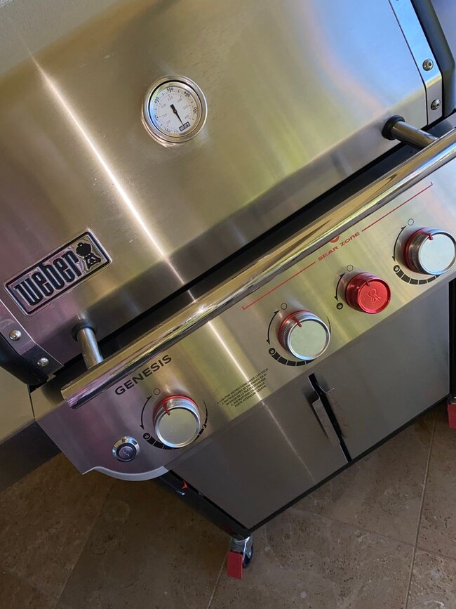 Building Photo - 2026 Kai Malu in Wailea? Nicely Furnished 3 bedroom 2.5 bathroom -Ocean Views and Fine Amenities ...