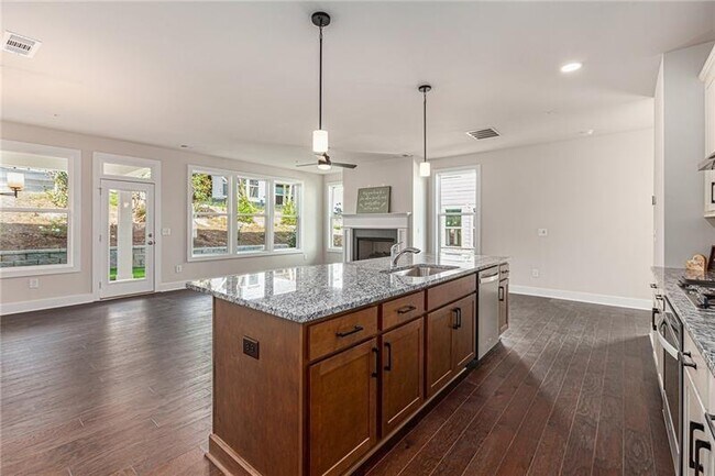 Building Photo - 1248 Winterhaven Dr
