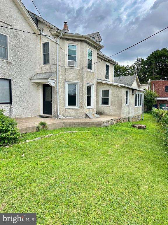 Building Photo - 1120 BETHLEHEM Pike