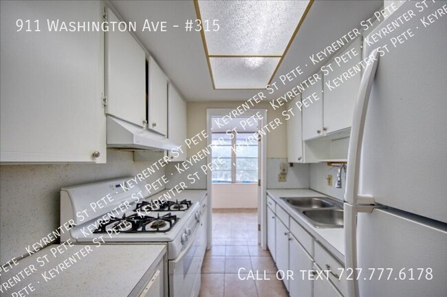 Building Photo - 911 Washington Ave SW
