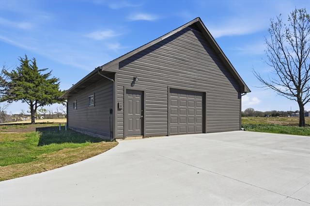 Building Photo - 867 Durning Rd