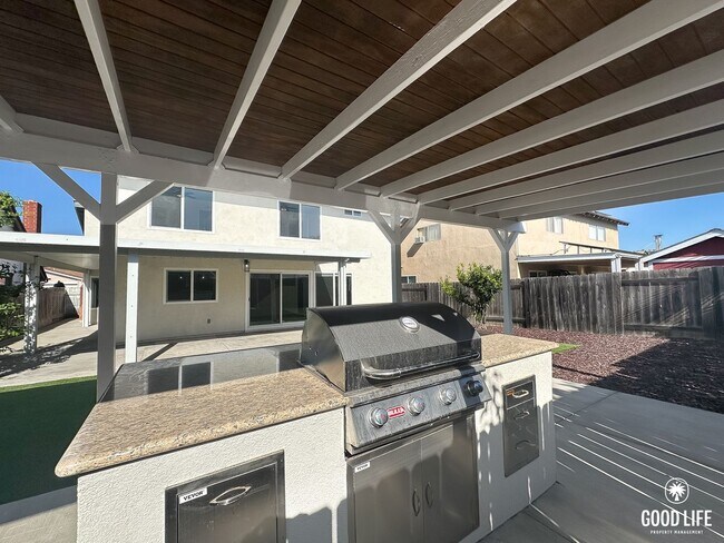 Building Photo - Executive Luxury Living in Mira Mesa | Fully Remodeled 4BR Residence with Private Balcony & Enter...