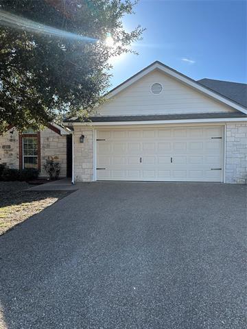 Building Photo - 410 Prosperity Trail