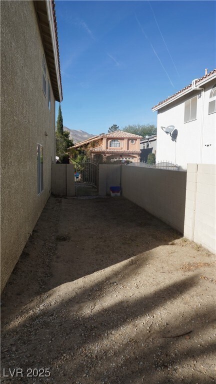 Building Photo - 3514 White Diamond Dr