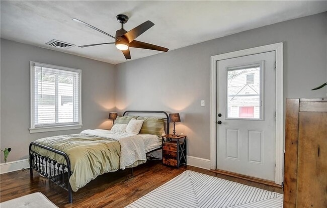 Building Photo - 1168 Bolling Ave