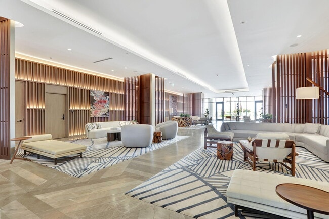 Building Photo - 1116 N Ocean Blvd