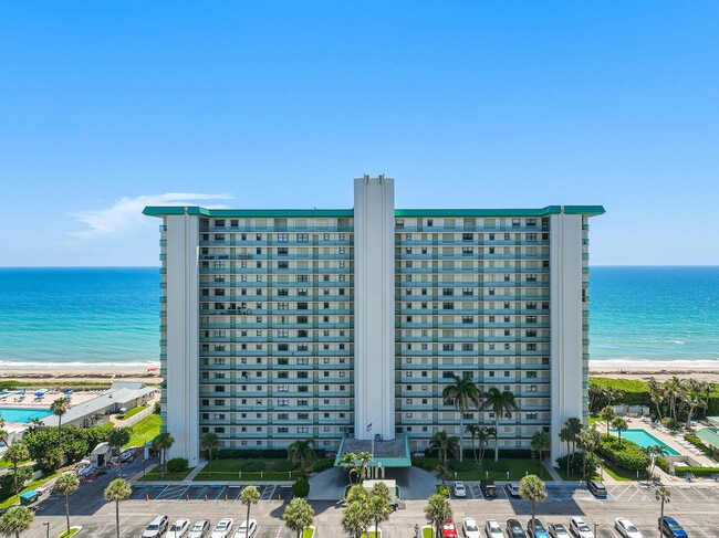 Building Photo - 9900 S Ocean Dr