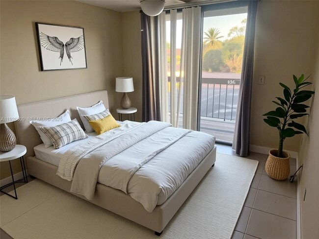 Building Photo - 20603 NE 6th Ct