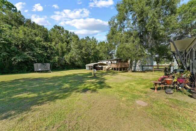 Building Photo - 106 County Road 3755