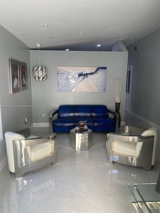 Building Photo - 7145 W 31st Ave