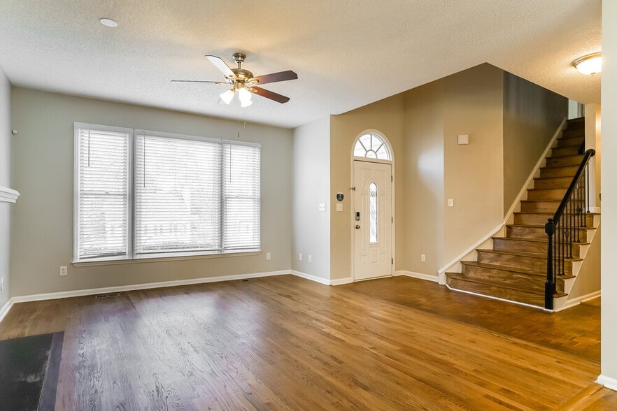 Building Photo - 4708 Easthampton Dr