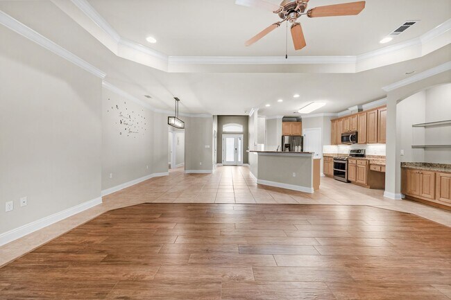 Building Photo - Luxury Living with Saltwater Pool, Florida Room & Generator