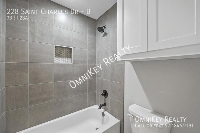 Building Photo - 228 St Charles Dr