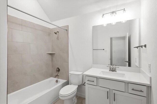Building Photo - 1425 Cole Ests Dr