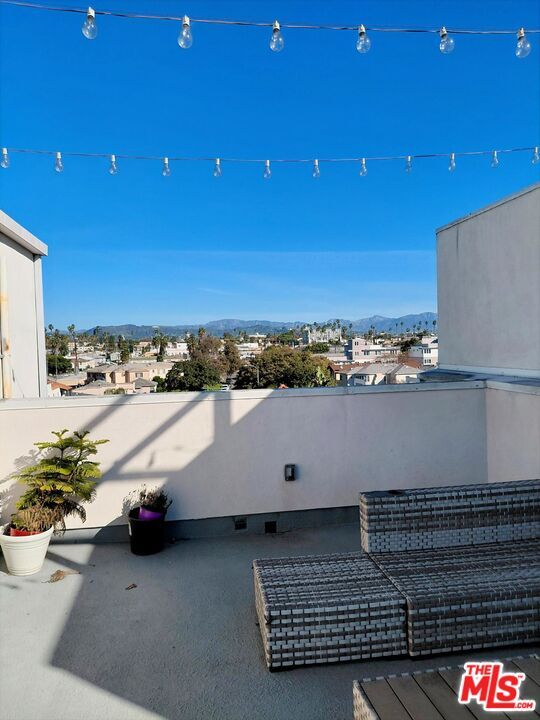 Building Photo - 1824 Redondo Blvd