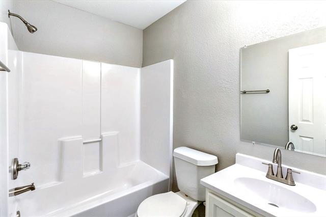 Building Photo - 4011 Preferred Pl