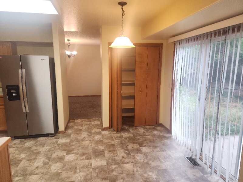 Building Photo - 2775 Lear Dr