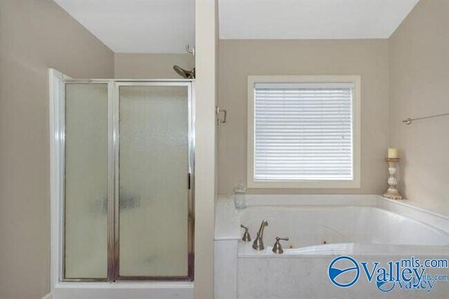 Building Photo - 109 Bayberry Ln