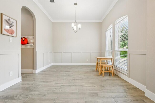 Building Photo - 16601 Malaga Hills Dr