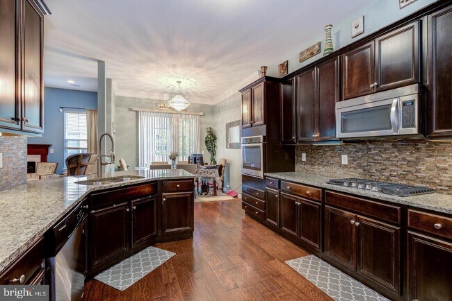 Building Photo - 1205 Preakness Ct