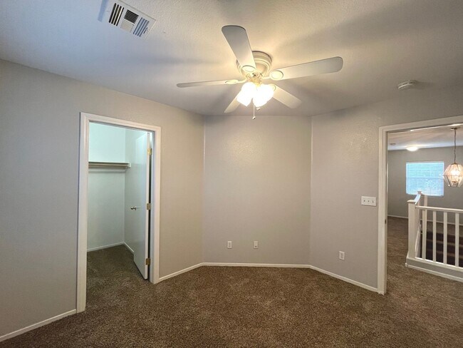 Building Photo - 1847 sq ft, 2 story, 4 Bedroom, 2 1/2 bath, 2 Car Garage home in the Vibrant city of Las Vegas.