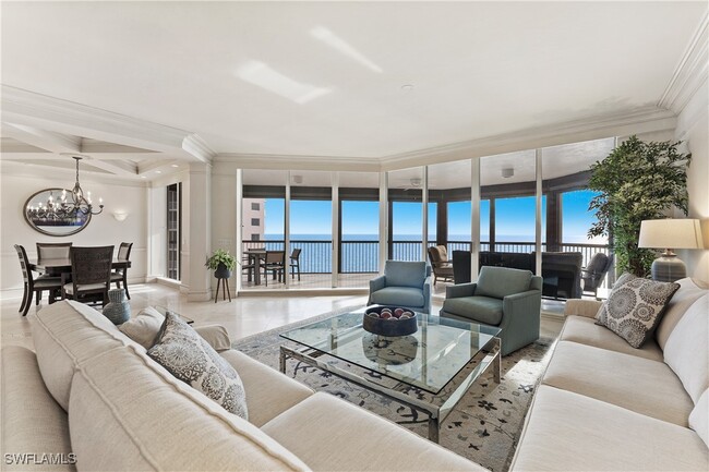 Building Photo - 8473 Bay Colony Dr