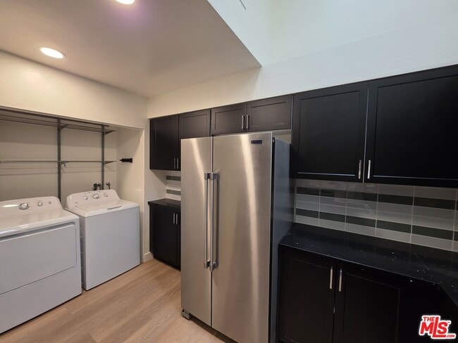 Building Photo - 1421 Greenfield Ave