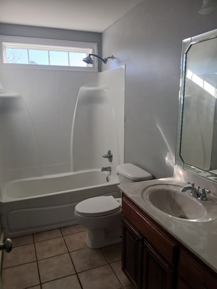 Building Photo - 5862 Barkley Ln