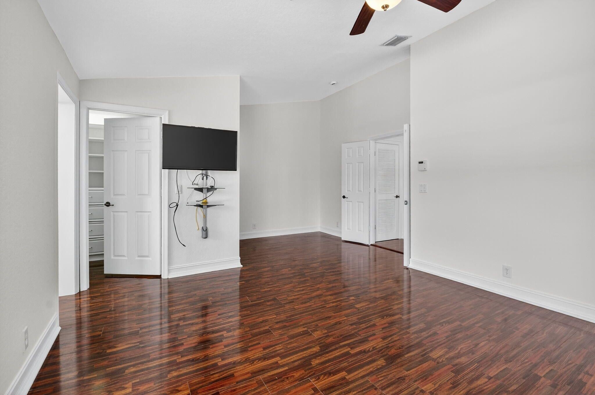 Building Photo - 16081 Poppyseed Cir