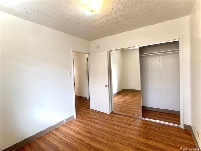 Building Photo - 716 Lukepane Ave