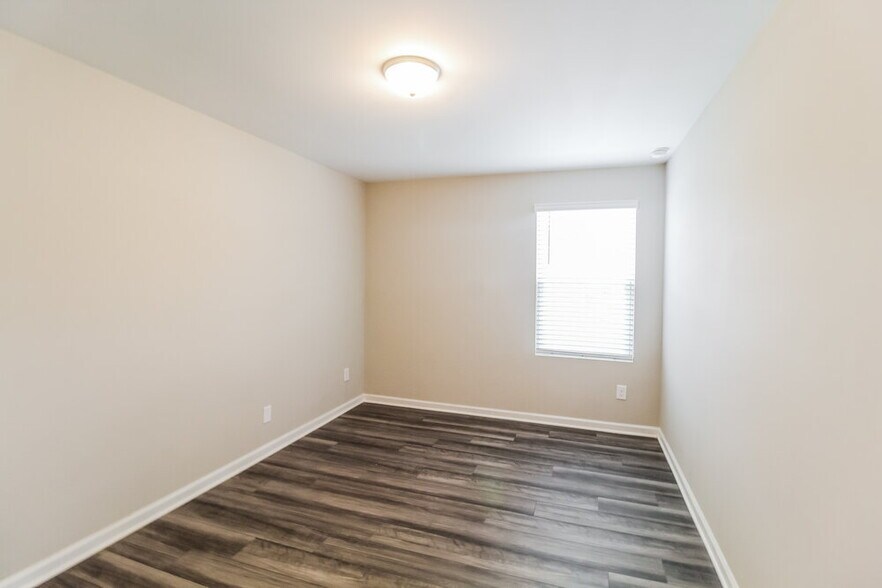 Building Photo - 4009 Kendrick Cir
