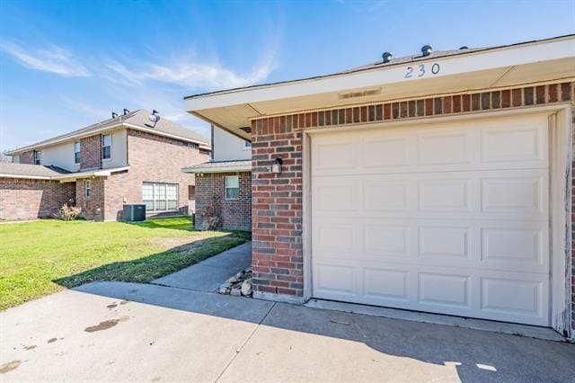 Building Photo - 230 Overleaf Dr