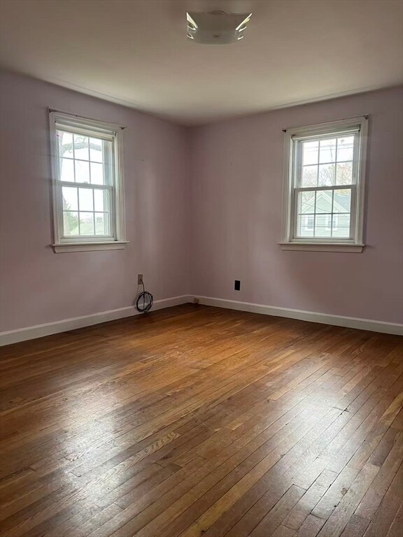 Building Photo - 28 Webb St