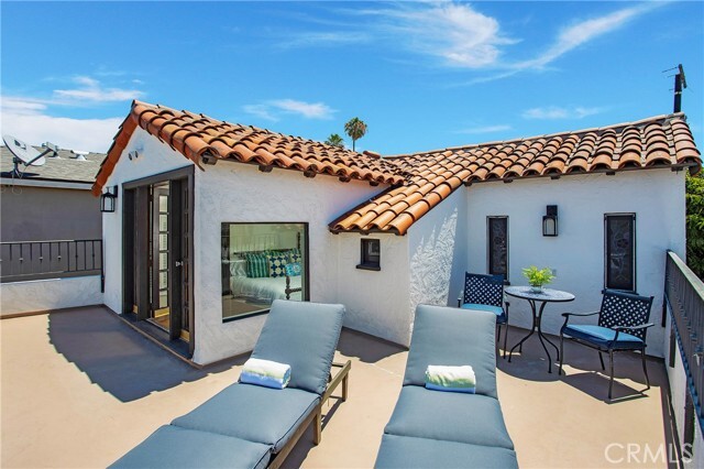 Building Photo - 26 La Verne Ave