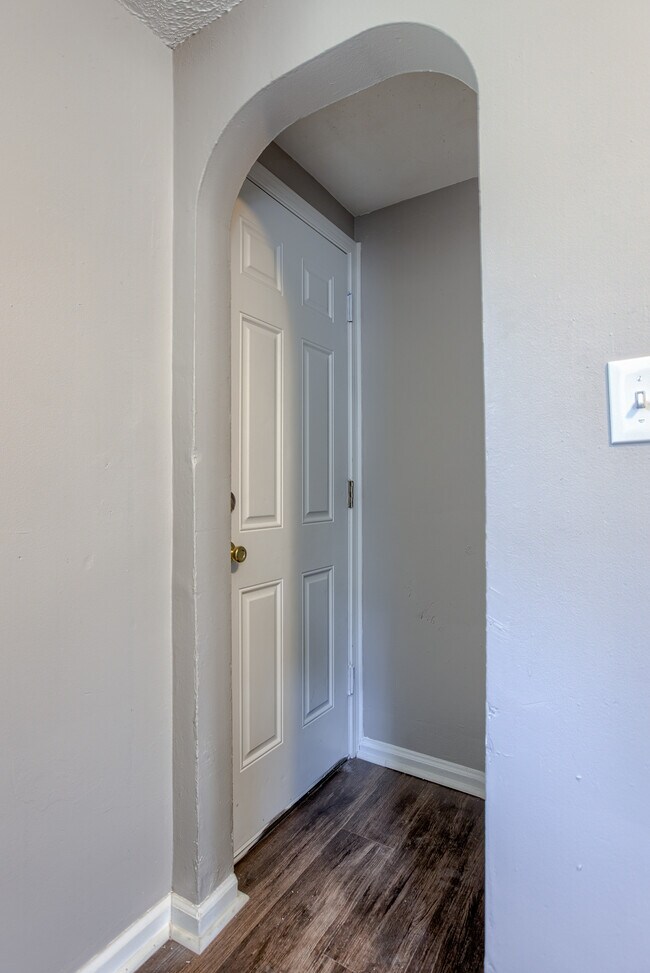 Building Photo - 3224 N 40th St