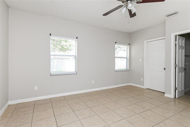 Building Photo - 259 Magellan Dr