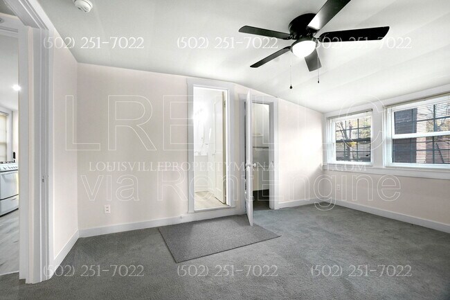 Building Photo - 1009 Everett Ave