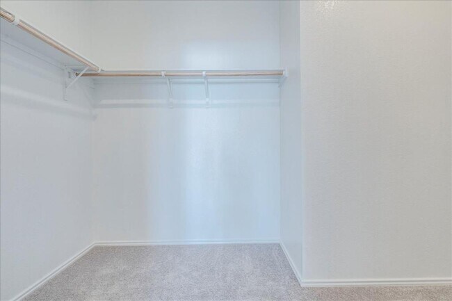 Building Photo - 238 Dreyer