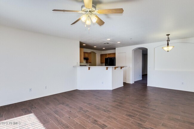 Building Photo - 15381 W Evans Dr