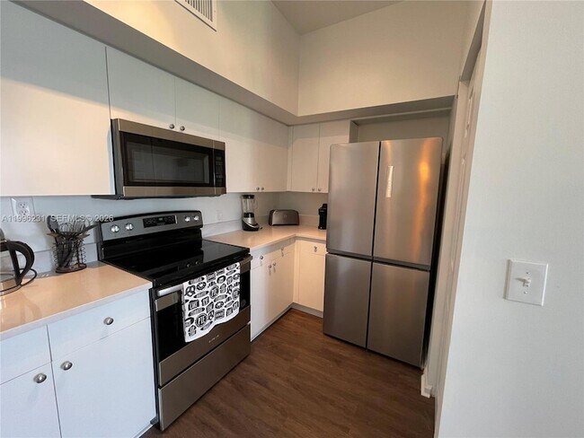 Building Photo - 11720 St Andrews Place St