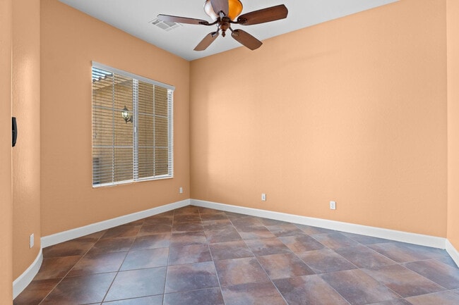 Building Photo - 2771 E Wisteria Dr