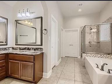 Building Photo - 8715 Vantage Point Dr