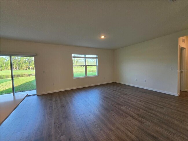 Building Photo - 1013 Champion Ridge Dr