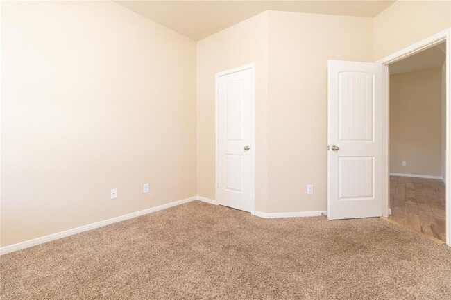 Building Photo - 21527 Cotton Valley Ln