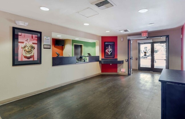 Building Photo - Furnished Studio-Los Angeles - Arcadia