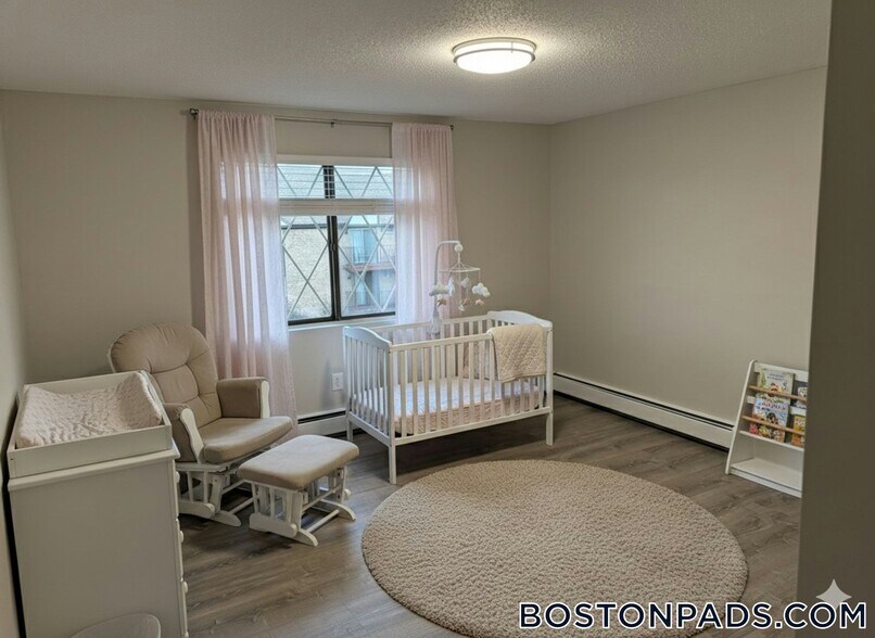 Building Photo - 47 Princeton St