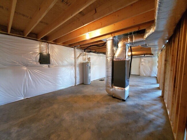 Building Photo - 233 Kanter Dr
