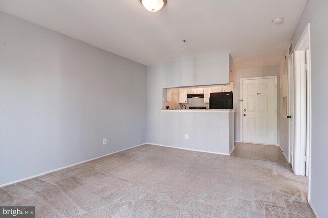 Building Photo - 3313 Wyndham Cir