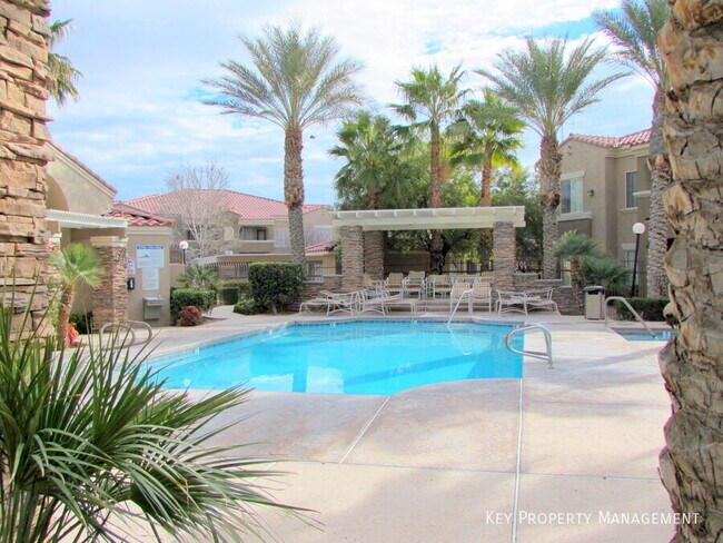 Building Photo - 10245 S Maryland Pkwy