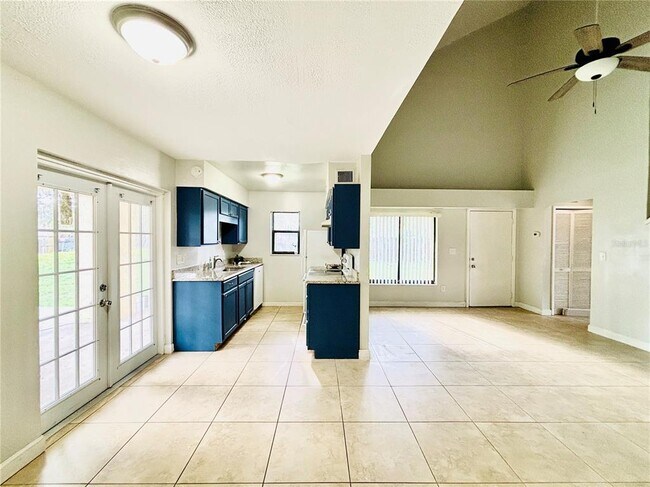 Building Photo - 12236 Fox Hound Ln